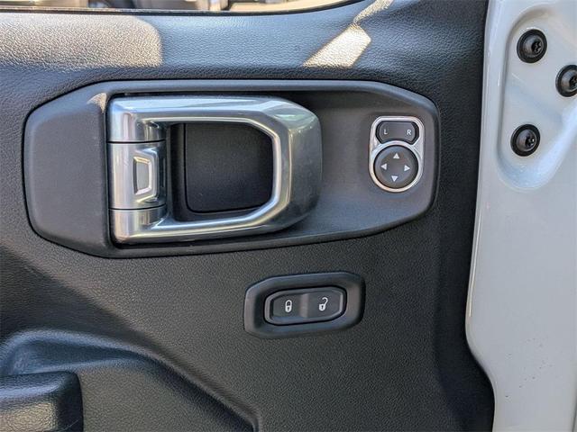 Photo of 2021 Bright White Clearcoat Jeep Wrangler Unlimited