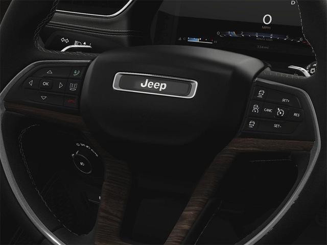 Photo of 2025 Diamond Black Jeep Grand Cherokee L