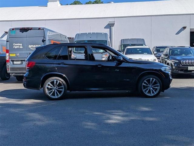 Photo of 2018 Carbon Black Metallic BMW X5