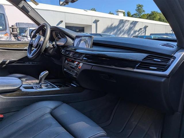 Photo of 2018 Carbon Black Metallic BMW X5