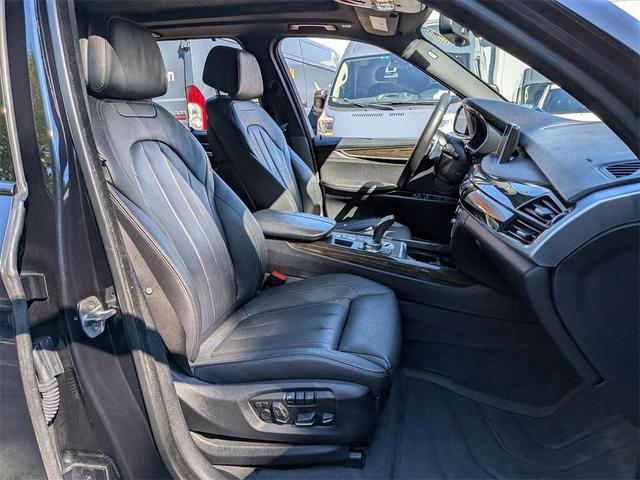 Photo of 2018 Carbon Black Metallic BMW X5