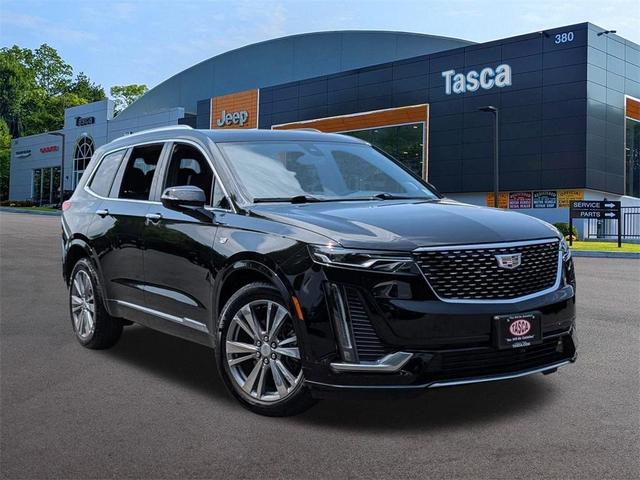 Photo of 2024 Stellar Black Metallic Cadillac XT6