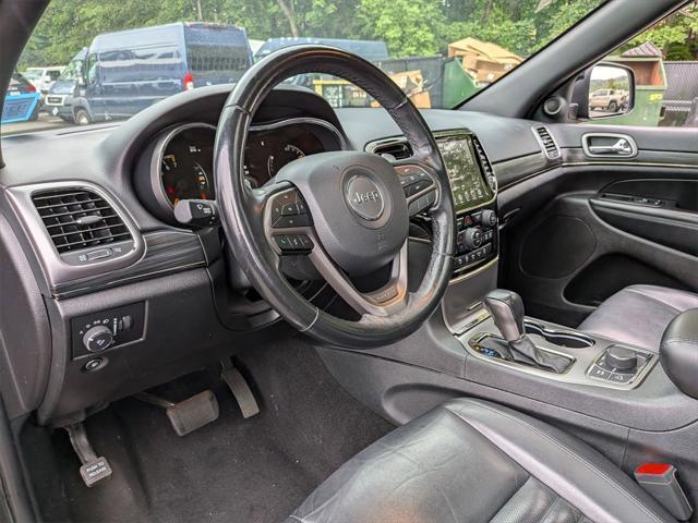 Photo of 2019 Diamond Black Jeep Grand Cherokee