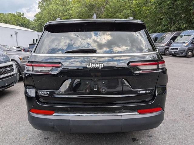 Photo of 2025 Diamond Black Jeep Grand Cherokee L