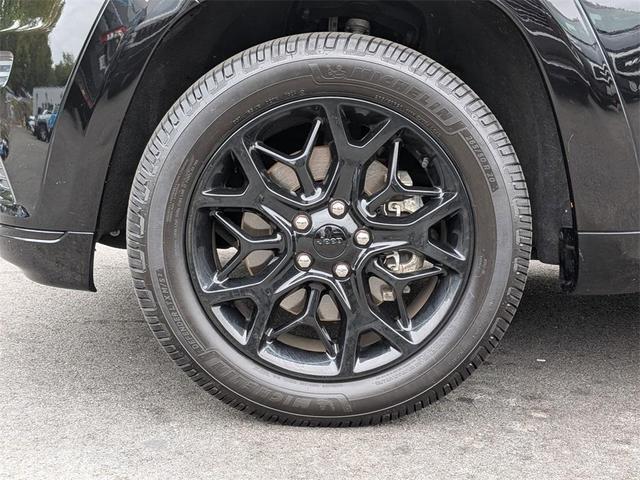 Photo of 2021 Diamond Black Jeep Grand Cherokee
