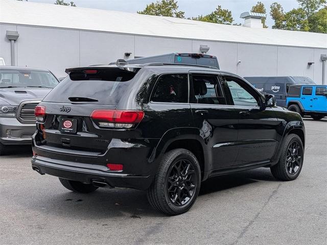 Photo of 2021 Diamond Black Jeep Grand Cherokee
