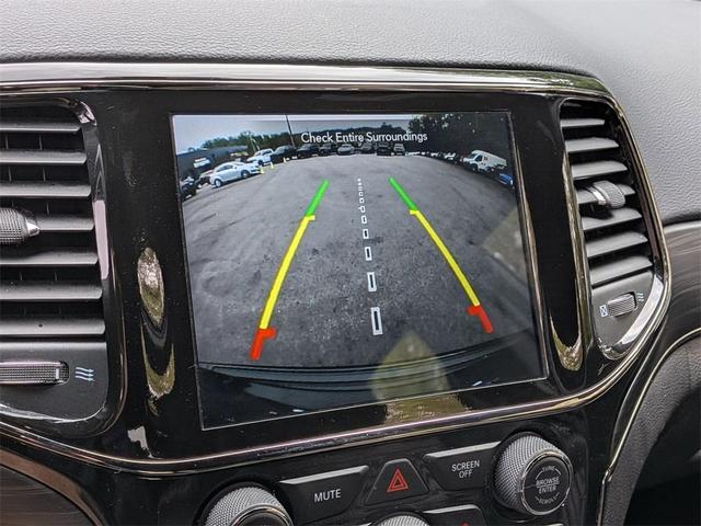 Photo of 2021 Diamond Black Jeep Grand Cherokee