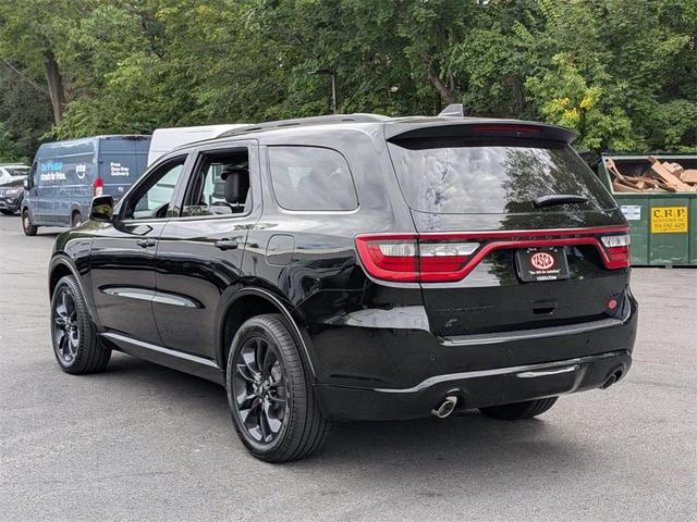 Photo of 2026 DB Black Crystal Clearcoat Dodge Durango