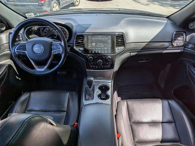 Photo of 2021 Diamond Black Jeep Grand Cherokee
