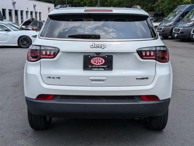 Photo of 2022 Bright White Clearcoat Jeep Compass