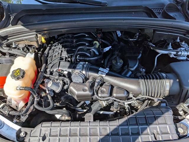 Photo of 2022 Diamond Black Jeep Grand Cherokee L