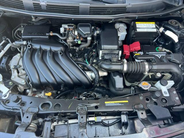 Photo of 2016 Black Nissan Versa