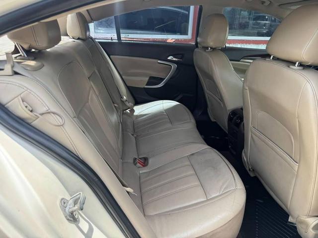 Photo of 2012 White Buick Regal