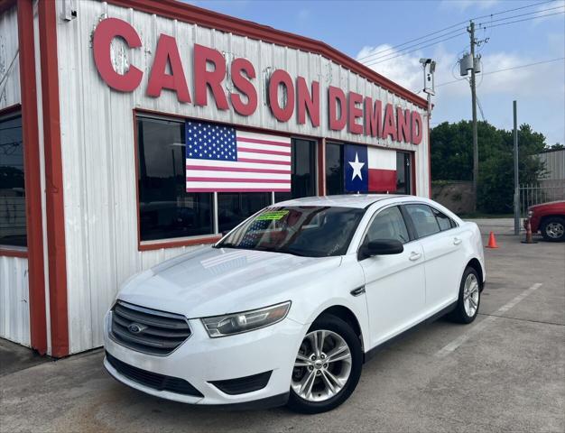 2015 Ford Taurus