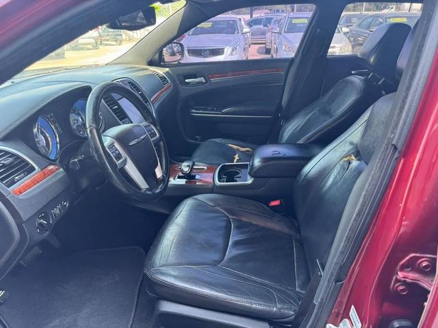 Photo of 2014 Red Chrysler 300