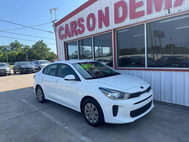Photo of 2020 White Kia Rio