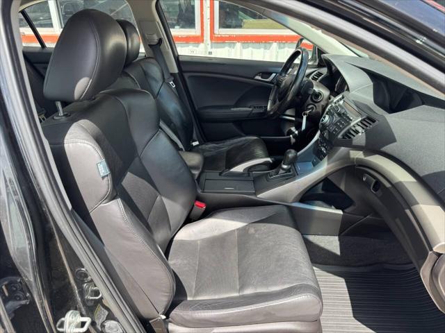 Photo of 2009 Black Acura TSX
