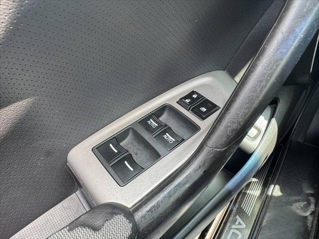 Photo of 2009 Black Acura TSX