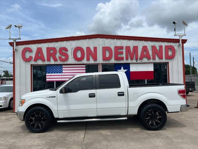 Photo of 2013 White Ford F-150