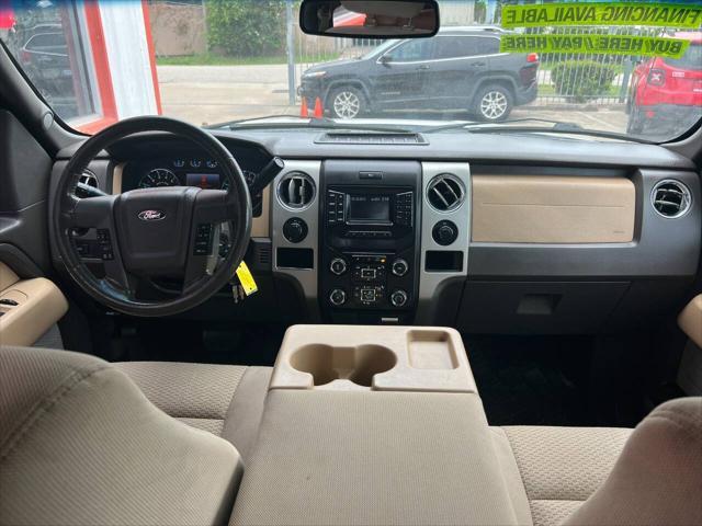 Photo of 2013 White Ford F-150