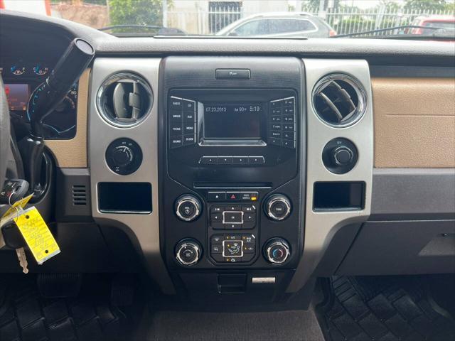 Photo of 2013 White Ford F-150