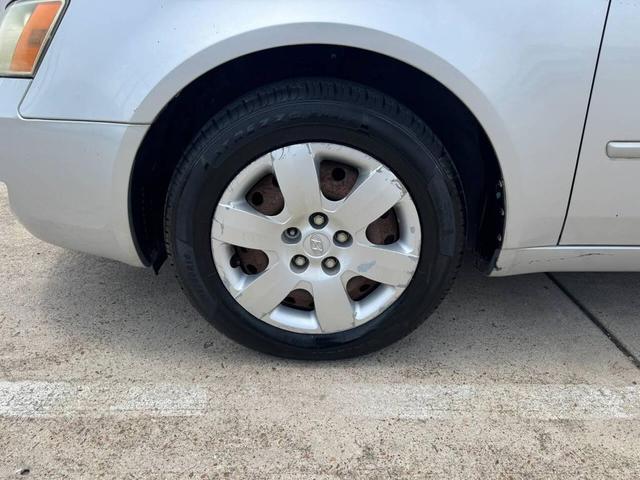 Photo of 2006 Silver Hyundai SONATA