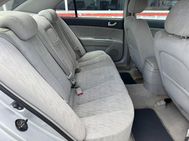 Photo of 2006 Silver Hyundai SONATA
