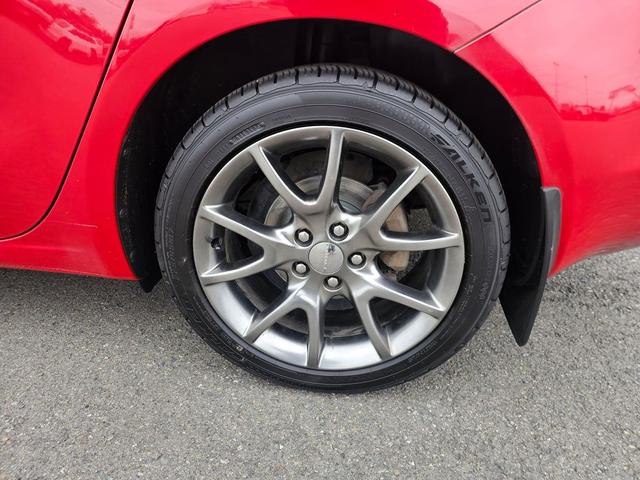 Photo of 2013 Redline 2 Coat Pearl Dodge Dart