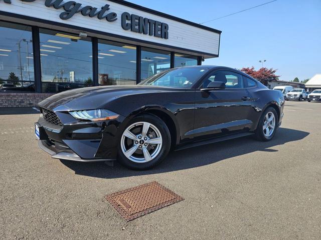 Photo of 2020 Shadow Black Ford Mustang