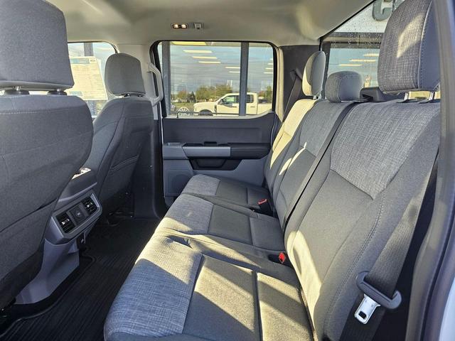 Photo of 2026 Oxford White Ford F-350