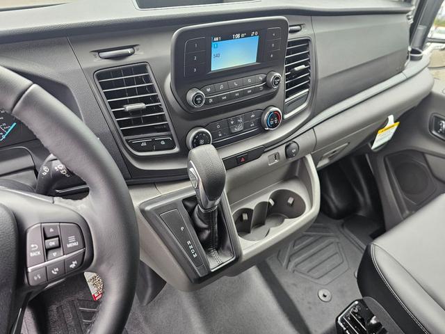Photo of 2025 Oxford White Ford Transit-350