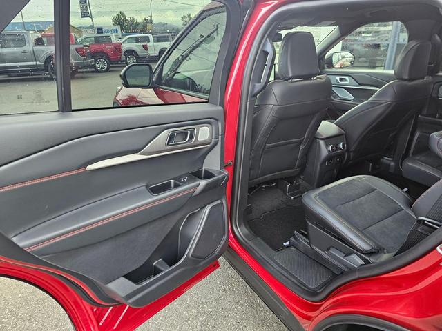 Photo of 2025 Rapid Red Metallic Tinted Clearcoat Ford Explorer