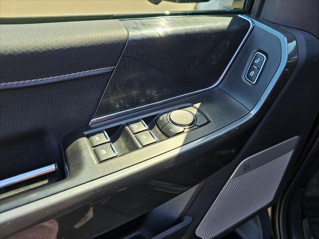 Photo of 2022 Agate Black Metallic Ford F-150