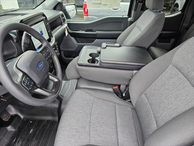 Photo of 2025 Agate Black Metallic Ford F-150