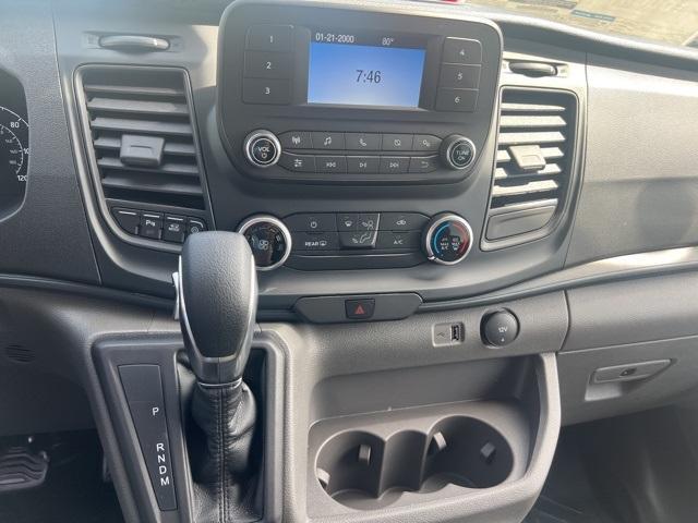 Photo of 2025 Oxford White Ford Transit-250