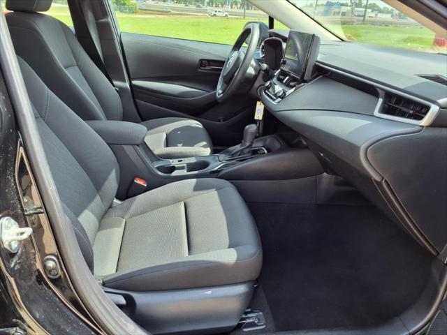 Photo of 2023 Midnight Black Metallic Toyota Corolla