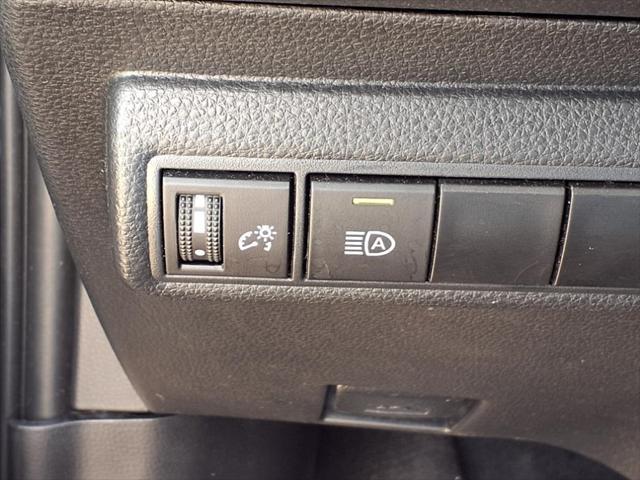 Photo of 2023 Midnight Black Metallic Toyota Corolla