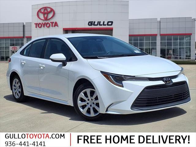 Photo of 2023 Ice Cap Toyota Corolla