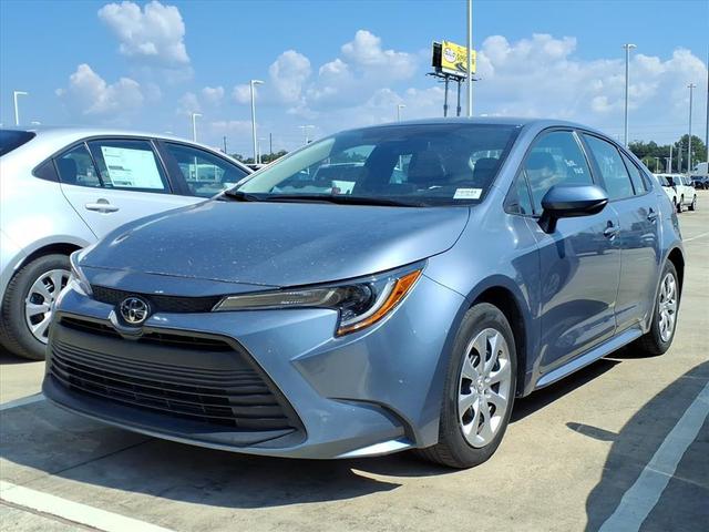 Photo of 2024 Celestite Toyota Corolla