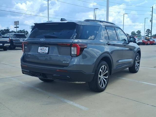 Photo of 2025 Carbonized Gray Metallic Ford Explorer