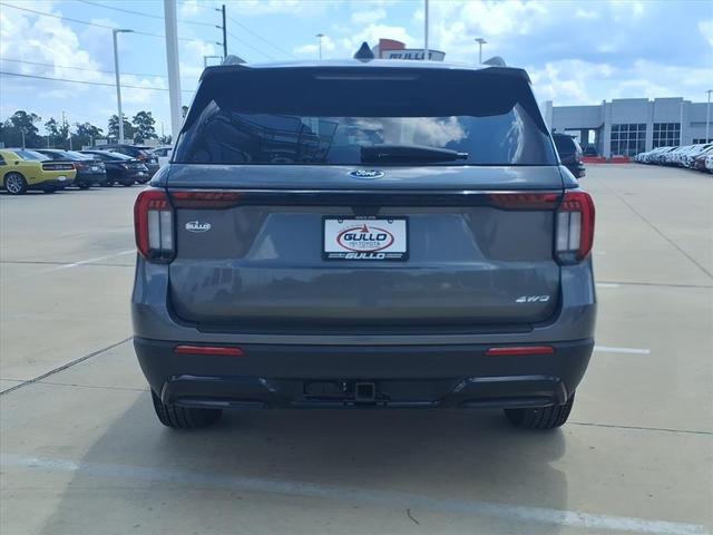Photo of 2025 Carbonized Gray Metallic Ford Explorer