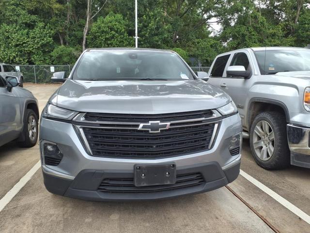 Photo of 2023 Sterling Gray Metallic Chevrolet Traverse