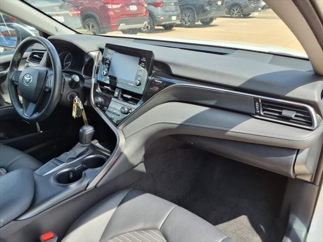 Photo of 2023 Ice Cap Toyota Camry