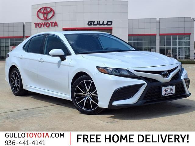 Photo of 2023 Ice Cap Toyota Camry