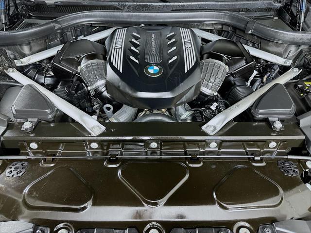 Photo of 2021 Black Sapphire Metallic BMW X5