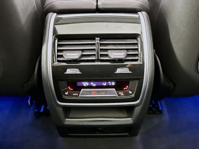 Photo of 2021 Black Sapphire Metallic BMW X5