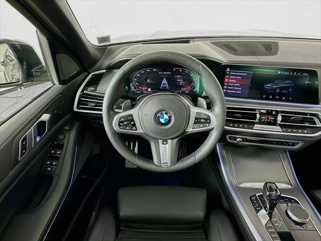 Photo of 2021 Black Sapphire Metallic BMW X5