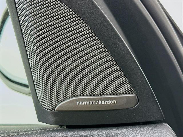 Photo of 2021 Black Sapphire Metallic BMW X5