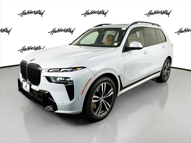 Photo of 2023 Brooklyn Grey Metallic BMW X7