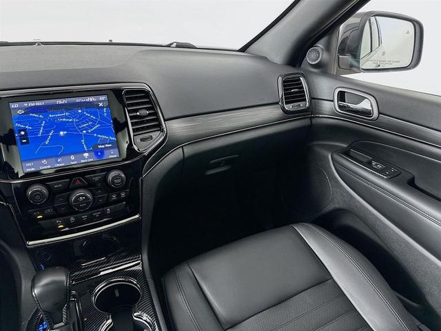 Photo of 2020 Bright White Clearcoat Jeep Grand Cherokee